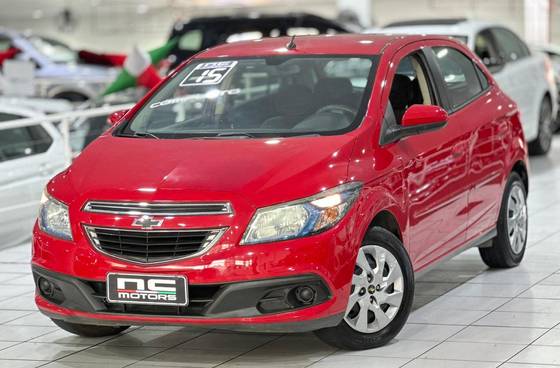 CHEVROLET ONIX 1.4 MPFI LT 8V FLEX 4P MANUAL CHEVROLET ONIX 1.4 MPFI LT 8V FLEX 4P MANUAL